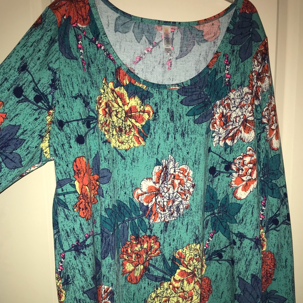 NWOT LuLaRoe Lynne’s